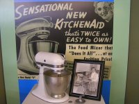 800px-KitchenAid_Model_K.jpg