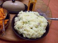 garlic mashed with parmesan & chives.jpg