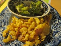 Mac and cheese with sesame broccoli.JPG