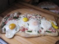 Egg pizza 1.JPG