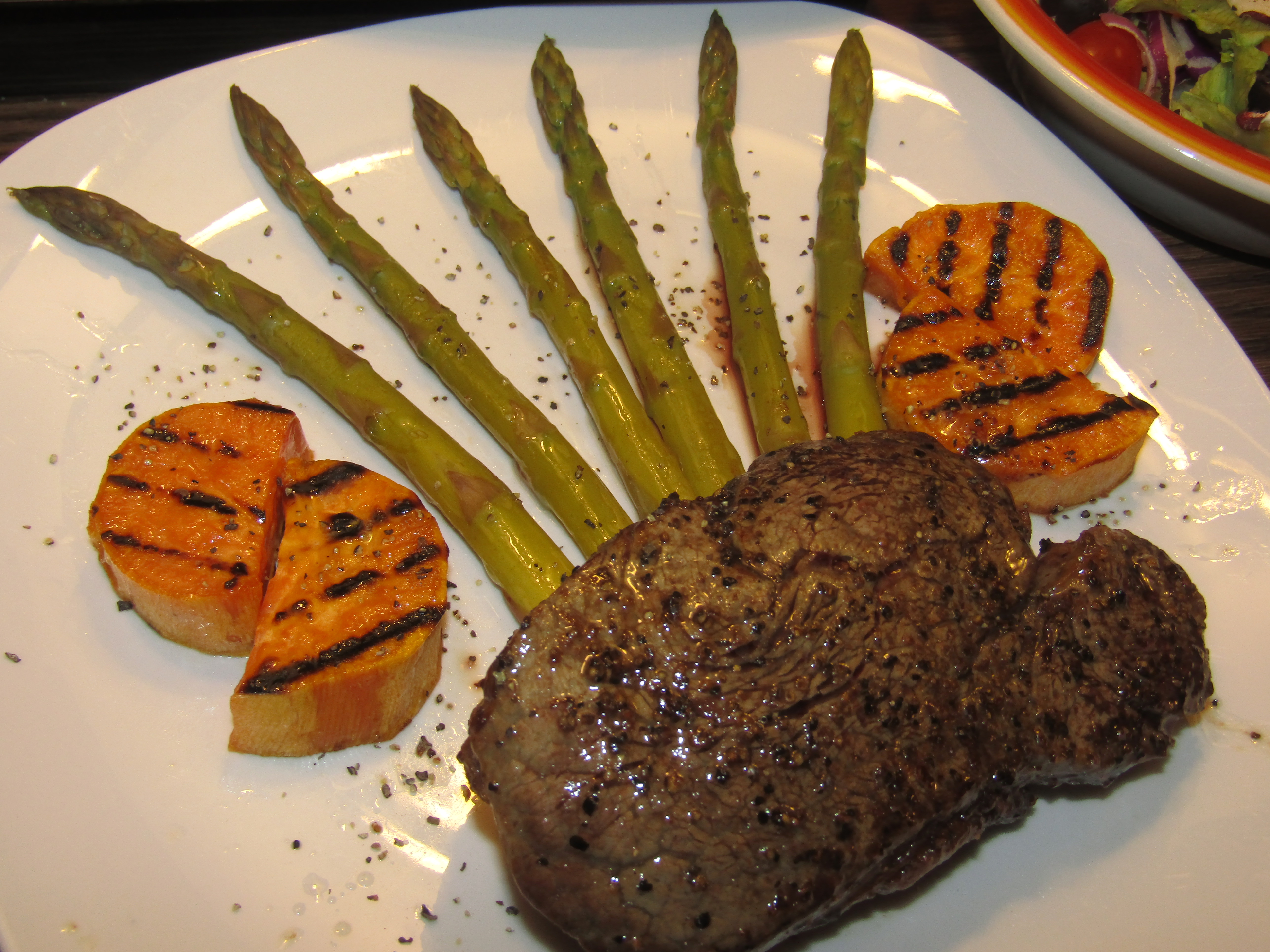 Beef Tenderloin 11-27-22.JPG