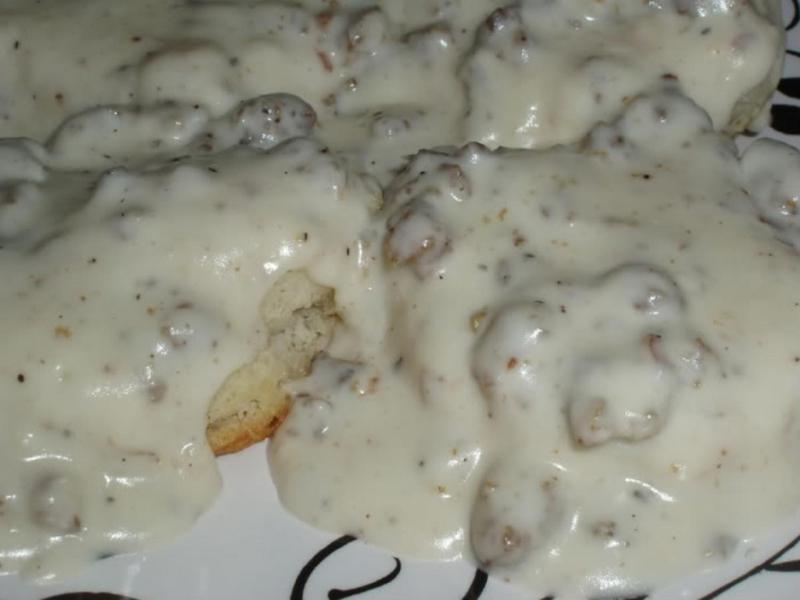 biscuits-gravy-2.jpg