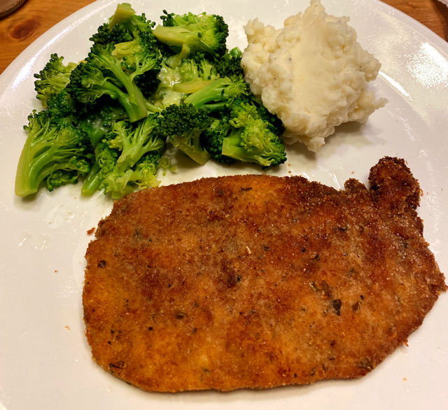 breaded_chicken_102624_1_IMG_3186.jpg