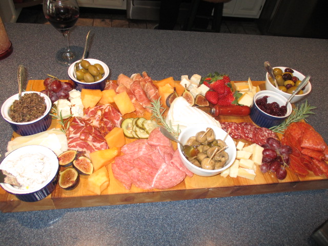 charcuterie 1.JPG