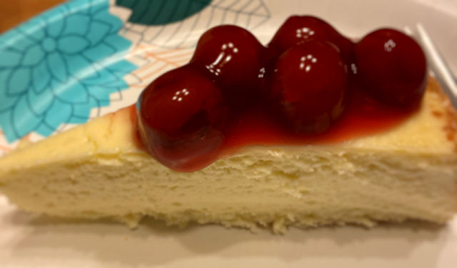 cheesecake_041522_2_IMG_9491.jpg