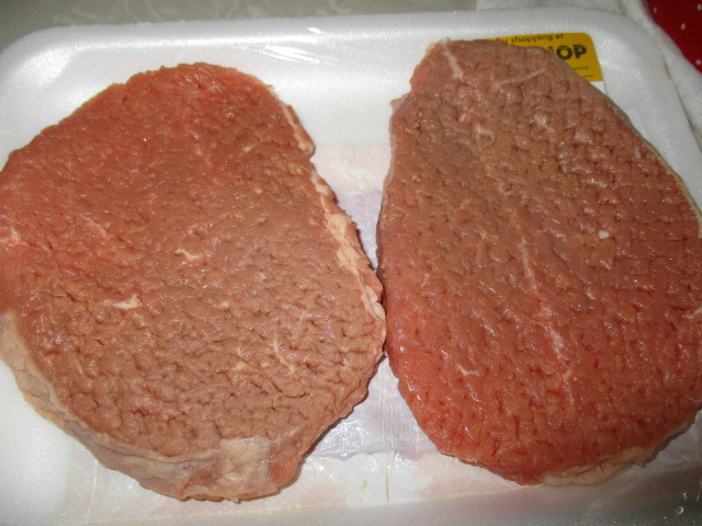 Cube steaks raw.JPG