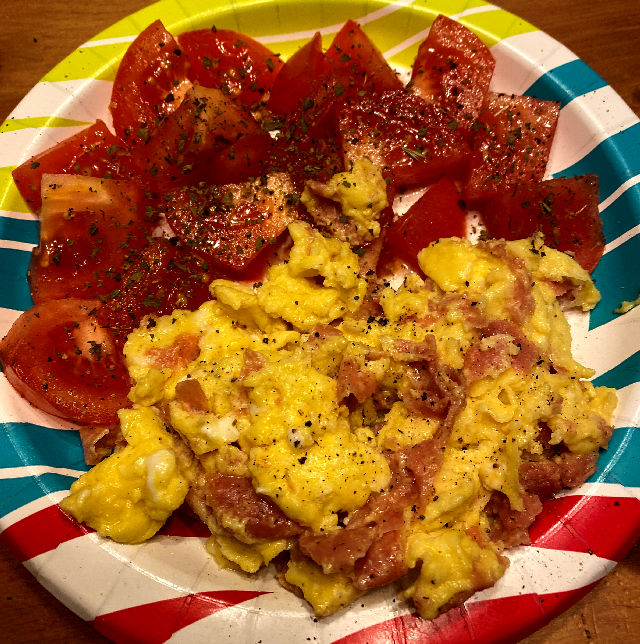 eggs_salami_121222_IMG_0401.jpg