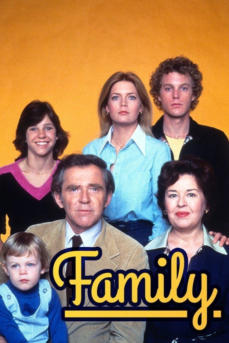 family-1976-tv-series-bbde5b4c-79bf-4f46-977c-6afaf9dde31-resize-750-175386907.jpeg