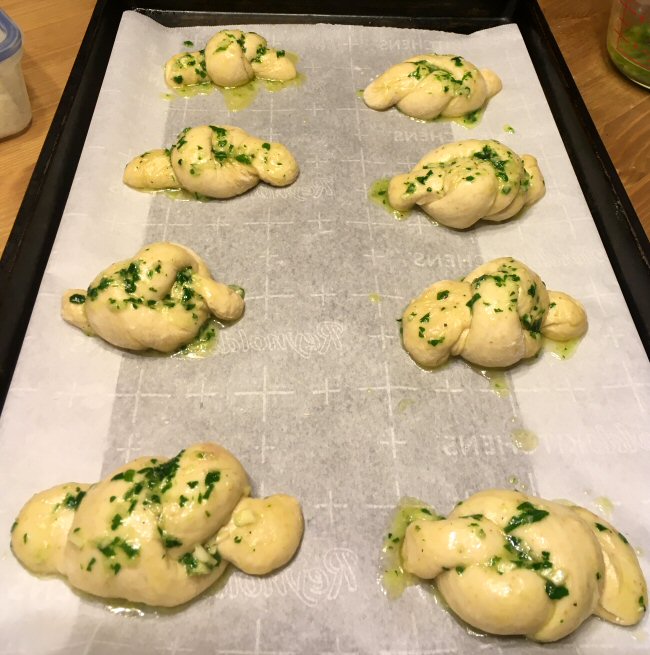 garlic knots_020221_1_IMG_7698.JPG