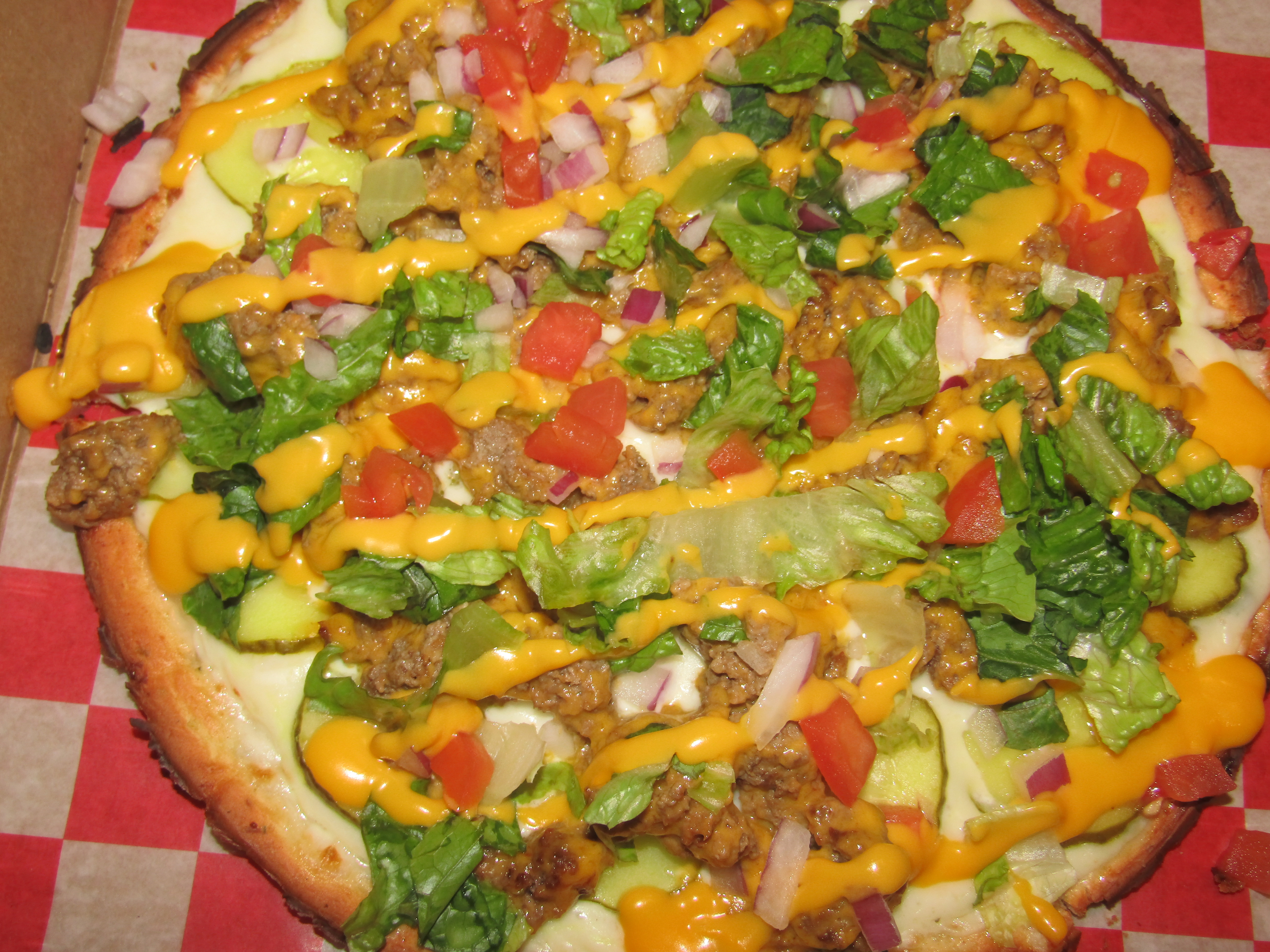 Giovanni's Gtound Beef 'n Pickle Pizza.JPG