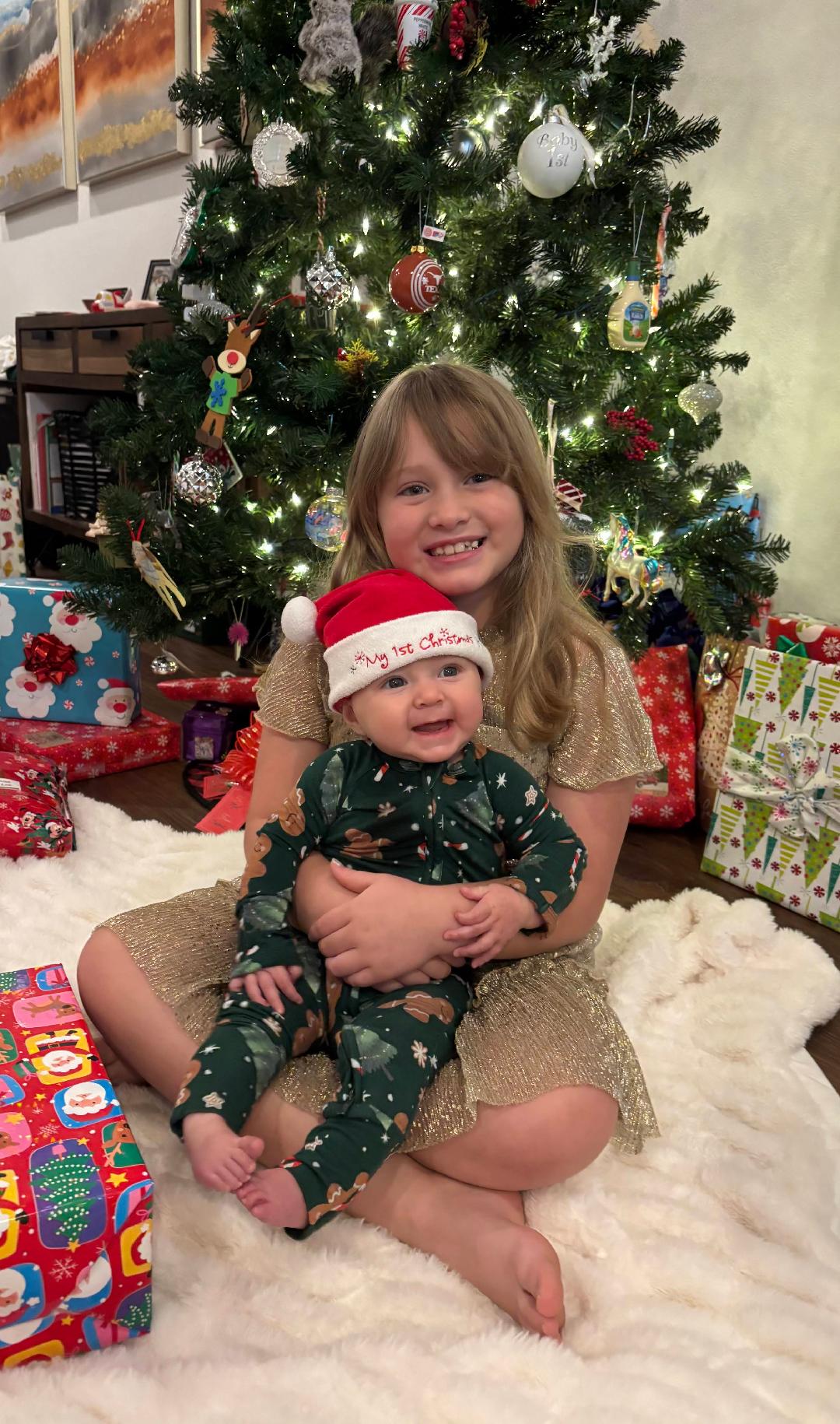 Harper and Emma, 12.25.jpeg