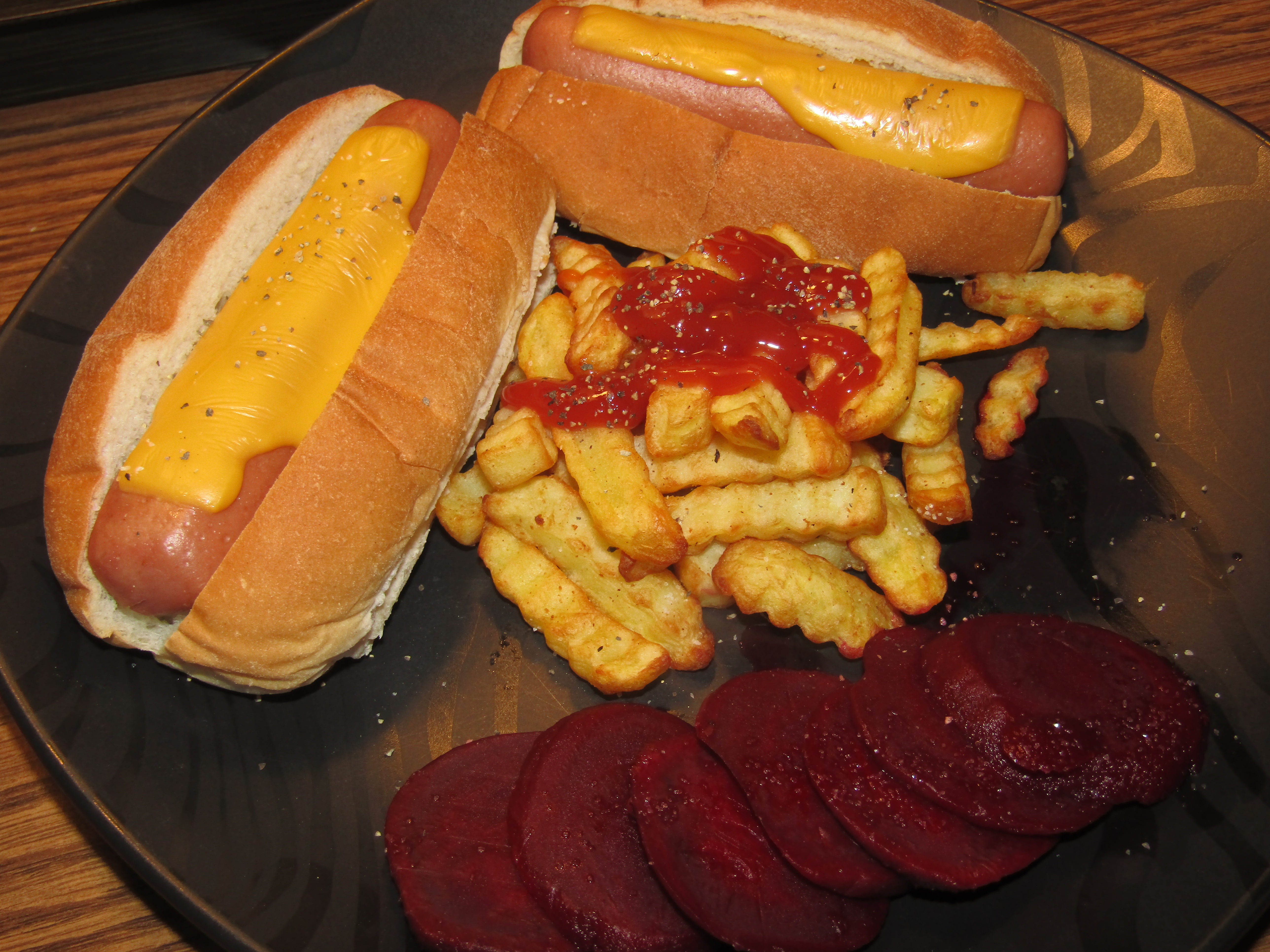 Hot Dog Night 4-20-24.JPG