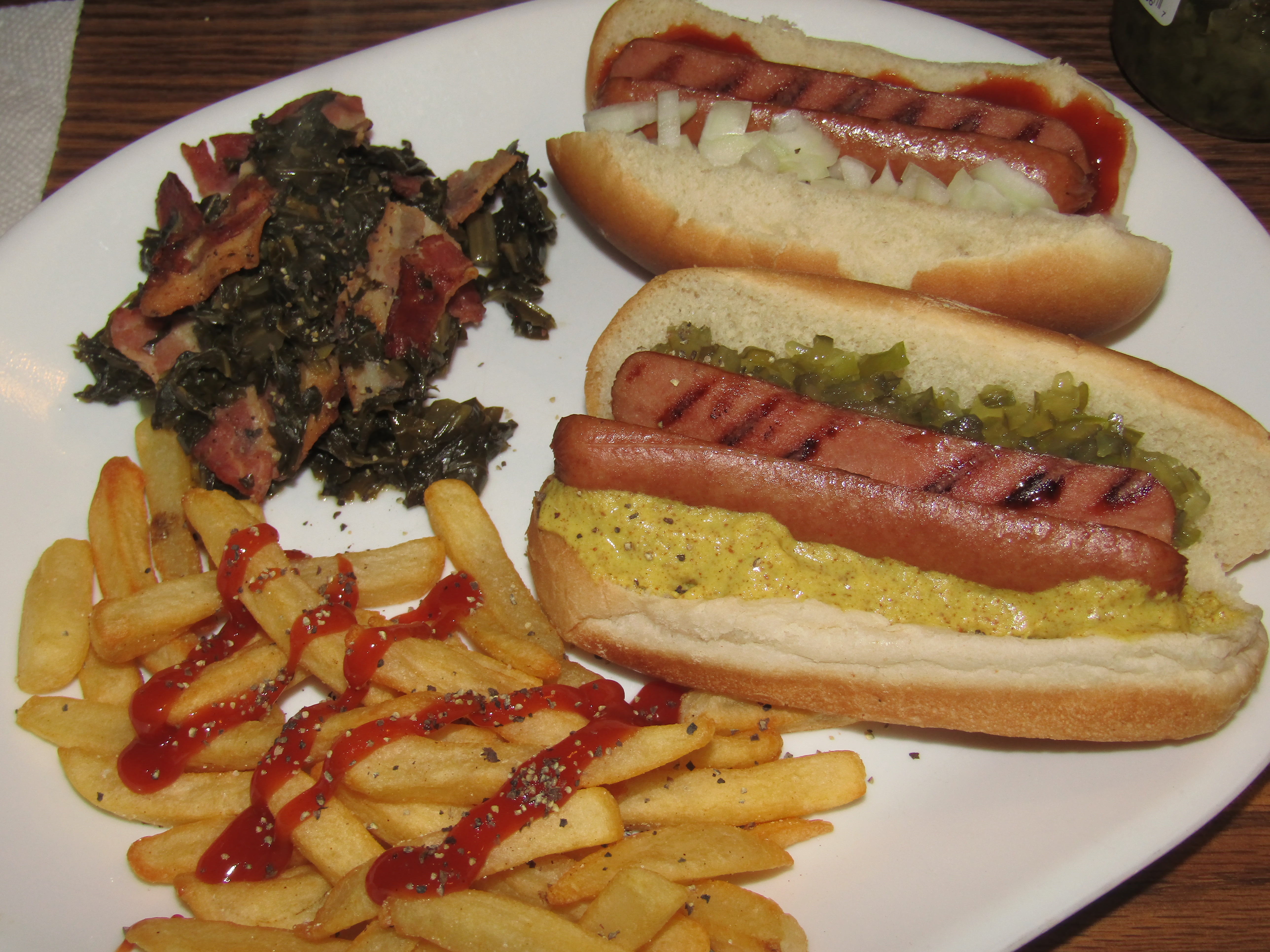 Hot Dogs - 2 ways... 2-17-22.JPG