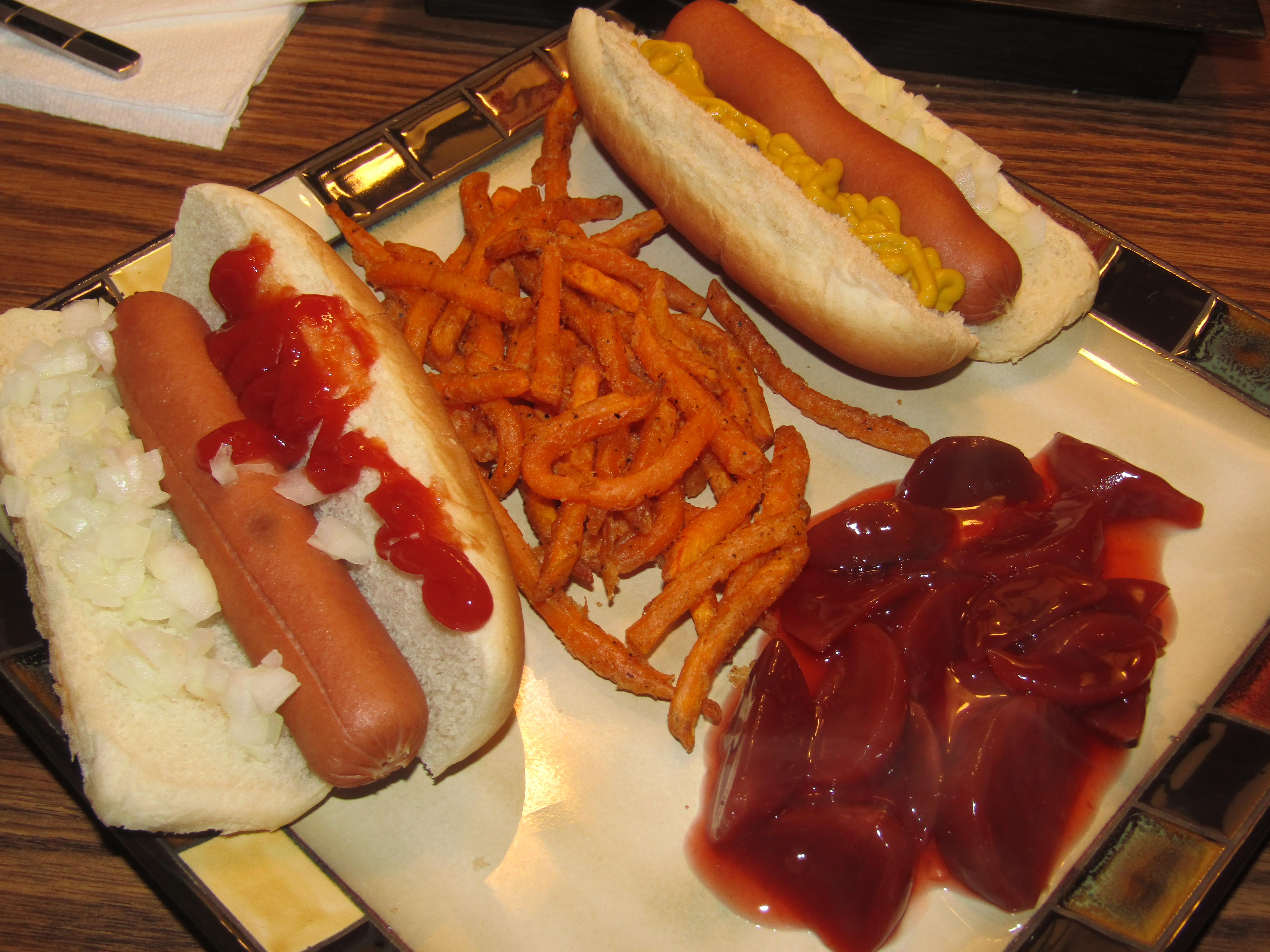 Hot Dogs 2 ways 9-19-24.JPG