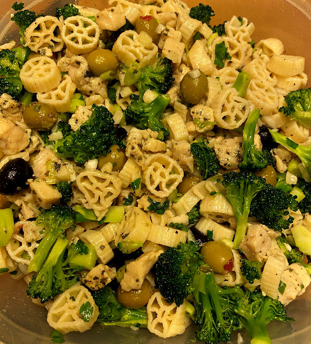 pasta_salad_052222_IMG_9643.jpg