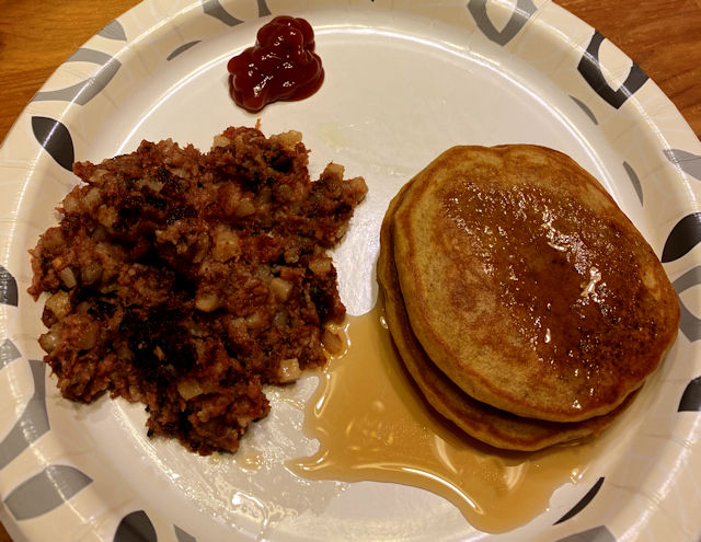 pumpkin_pancakes_091524_1_IMG_3004.jpg