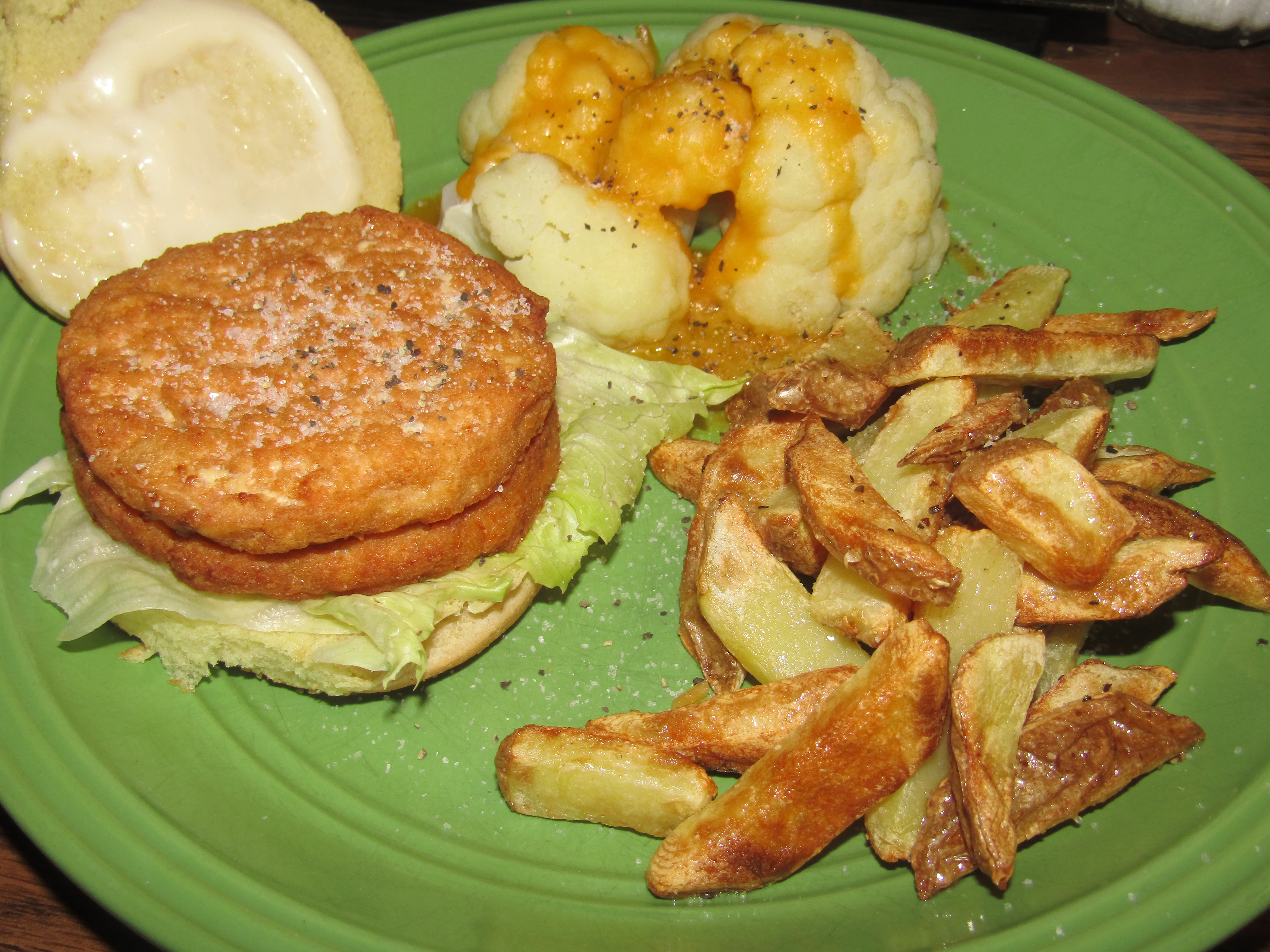 Salmon Burger 5-19-23.JPG