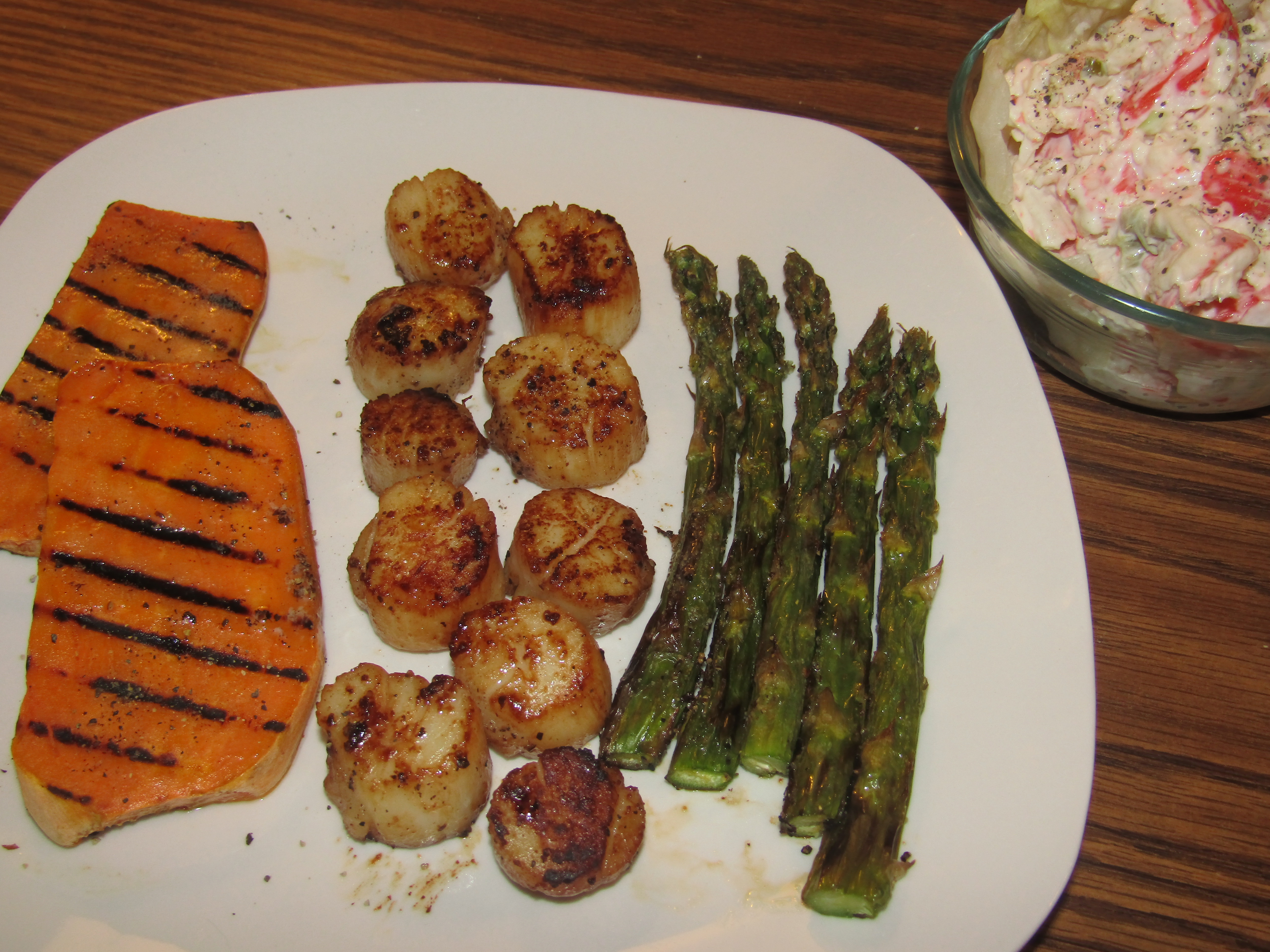 Scallops & Asparagus .JPG