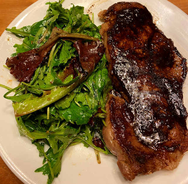 steak_salad_100323_1_IMG_1749.jpg