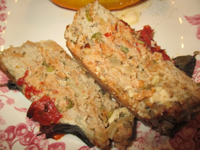 Turkey meatloaf close.JPG