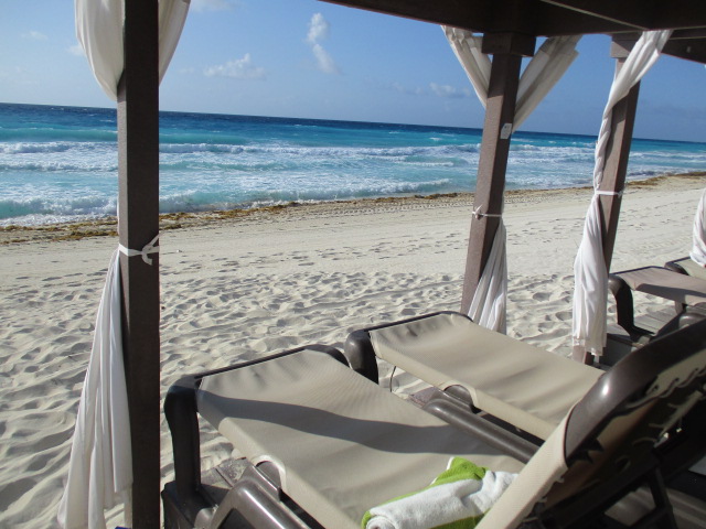 Zilara, beach cabana.JPG