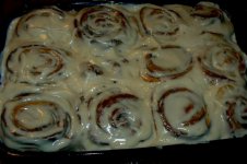 cinnamon_roll_pan_030313_P1090801.JPG