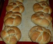 sesame_kaiser_rolls_030813_P1090808.JPG