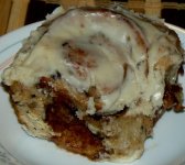 Cinnamon_raisin_pecan_roll_030913_P1090810.JPG