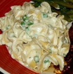 noodles_Garlic_Bechamel_Sauce_073111_P1080797.JPG