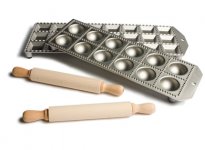 ravioli_maker430.jpg