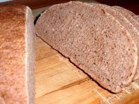 pumpernickel-onion-bread.jpg