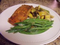 Grilled Salmon with Green Beans and Grilled Suash and Mushrooms (4).jpg