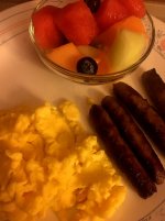 eggs_maple_sausage_fruit_032118_IMG_3818.JPG