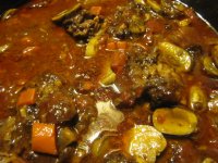 Oxtails 1, in pot.JPG