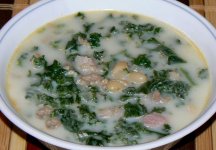 092012_sausage_kale_bean_soup_P1090589.JPG