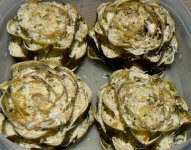 stuffed_artichokes_06110_1.jpg