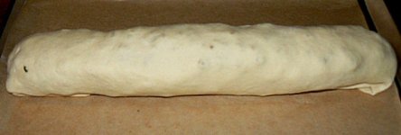 sausage_bread_1_P1040433.JPG