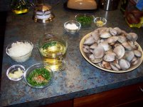 linguine clam sauce 001.jpg