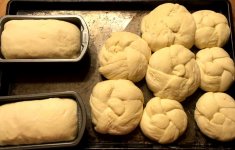 unbaked_rolls_bread_050920_IMG_6825.JPG