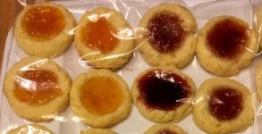 Cream_Cheese_Jelly_Thumbprint_Cookies_121019_IMG_6470.jpg