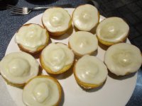 Lemon cupcakes.JPG
