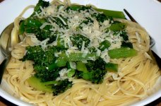 linguini_broccoli_080409_P1030625.JPG