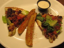 Pizza, Bacon Cheeseburder 11-28-23.JPG