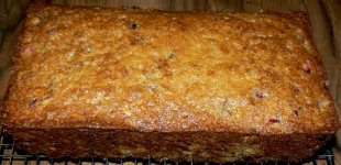 cranberry_tangerine_nut_bread_102909_1_P1040614.JPG